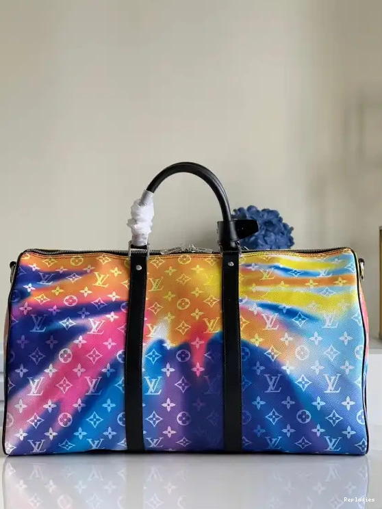 Fake Louis Bags BANDOULIÈRE 50 KEEPALL LOUIS VUITTON 0502
